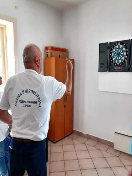 Članovi Matice umirovljenika Požeško-slavonske županije sudjelovali na osmim susretima s kolegicama i kolegama iz cijele Hrvatske u Dugoj Resi