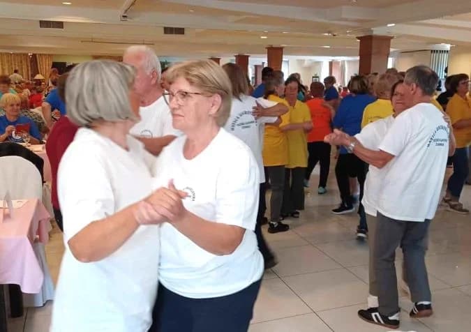 Članovi Matice umirovljenika Požeško-slavonske županije sudjelovali na osmim susretima s kolegicama i kolegama iz cijele Hrvatske u Dugoj Resi