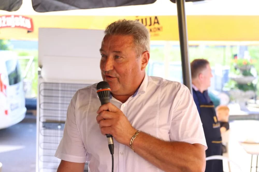 Automobil u nagradnoj igri tvrtke Alles osvojila Ivana Mjertan iz Požege