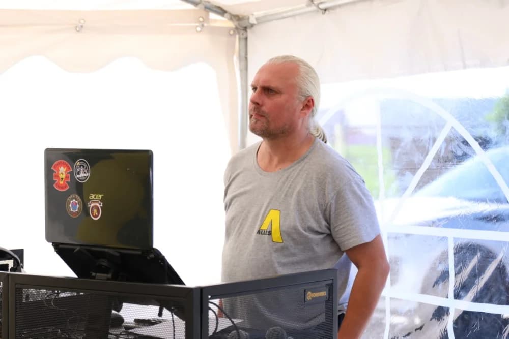 Automobil u nagradnoj igri tvrtke Alles osvojila Ivana Mjertan iz Požege