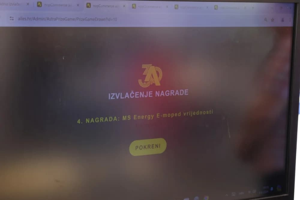 Automobil u nagradnoj igri tvrtke Alles osvojila Ivana Mjertan iz Požege