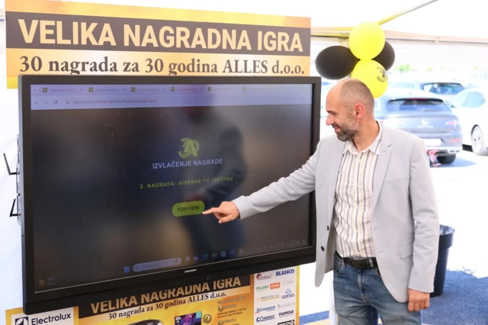 Automobil u nagradnoj igri tvrtke Alles osvojila Ivana Mjertan iz Požege
