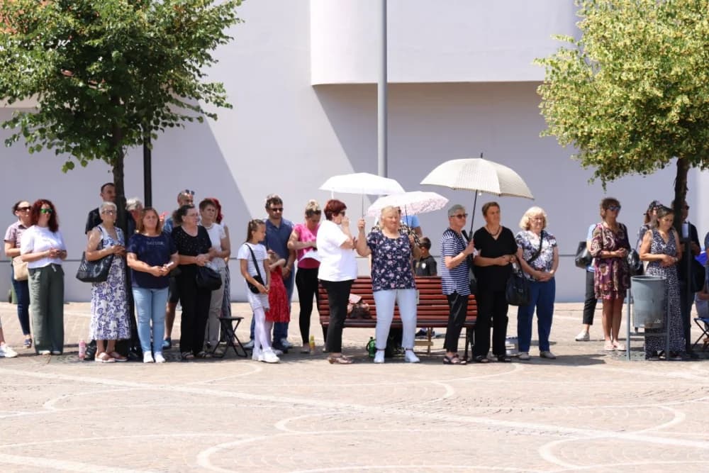 (VELIKA FOTOGALERIJA) Ređenje novog požeškog biskupa msgr. Ive Martinovića