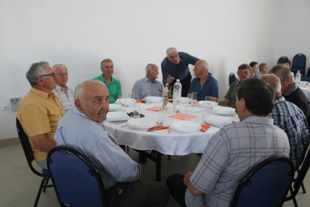 MATICA UMIROVLJENIKA VELIKA: Ugostili vršnjake iz mađarskog Kaćmara gdje su Veličani nastupali