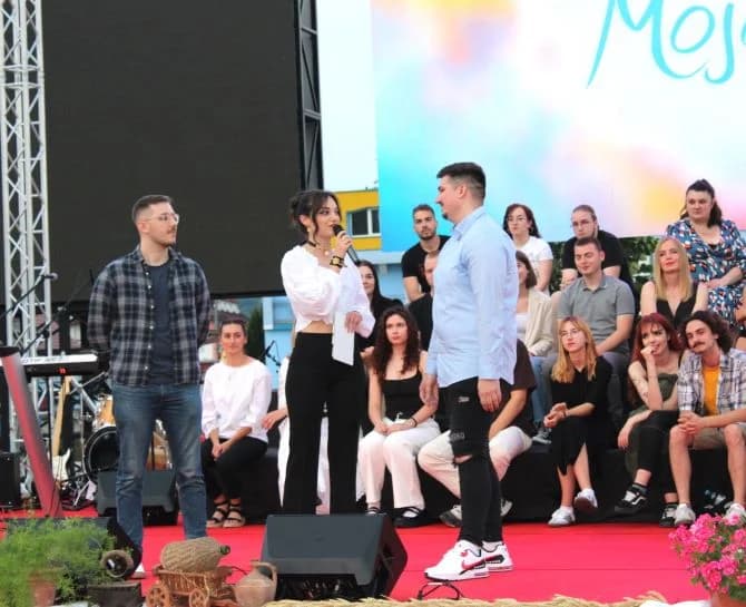 ZAVRŠNICA MULTIMEDIJALNOG PROJEKTA „MOJA.HR“: Na Trgu bećarca pobjednik za najbolji video David Županić iz Varaždinske županije