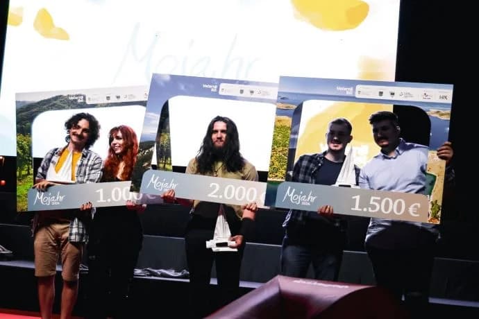 ZAVRŠNICA MULTIMEDIJALNOG PROJEKTA „MOJA.HR“: Na Trgu bećarca pobjednik za najbolji video David Županić iz Varaždinske županije