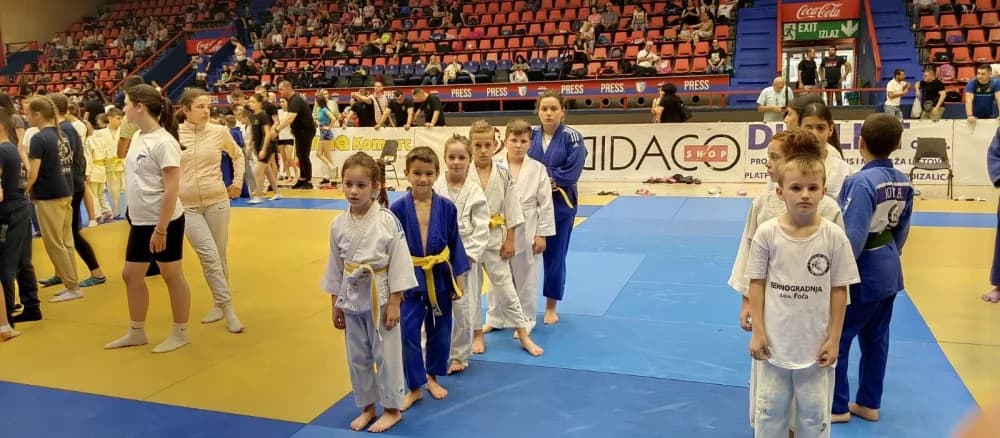Borci Judokana vratili se sa sedam medalja - srebro osvojile Lucija Mihović i Marta Komušanac kojoj je pripala još i bronca