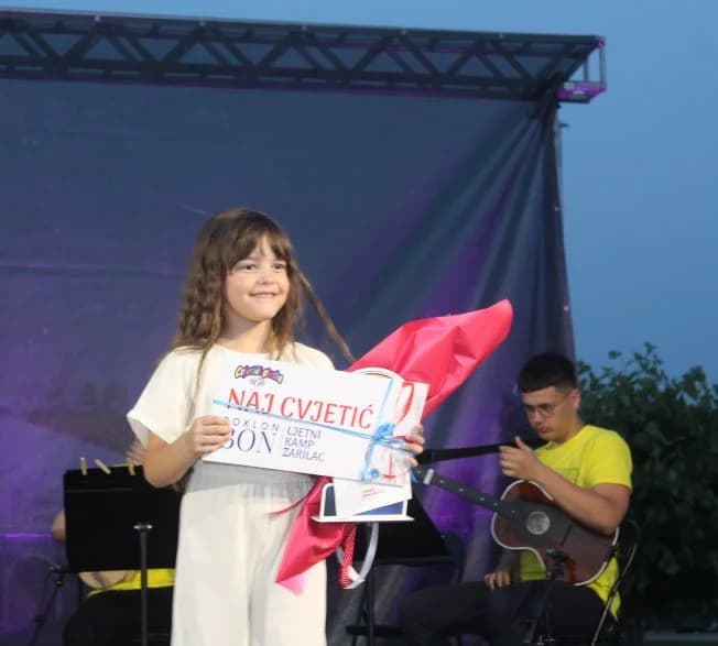 CVJETIĆI GLAZBE: Prvo mjesto osvojio Filip Kresovljak, a „najcvjetić“ Nea Galić