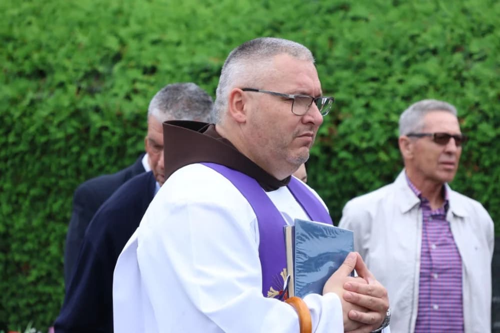 Odano dužno poštovanje pokojnom Anti Božiću prvom predsjeniku HDZ-a tadašnje općine Slavonska Požega