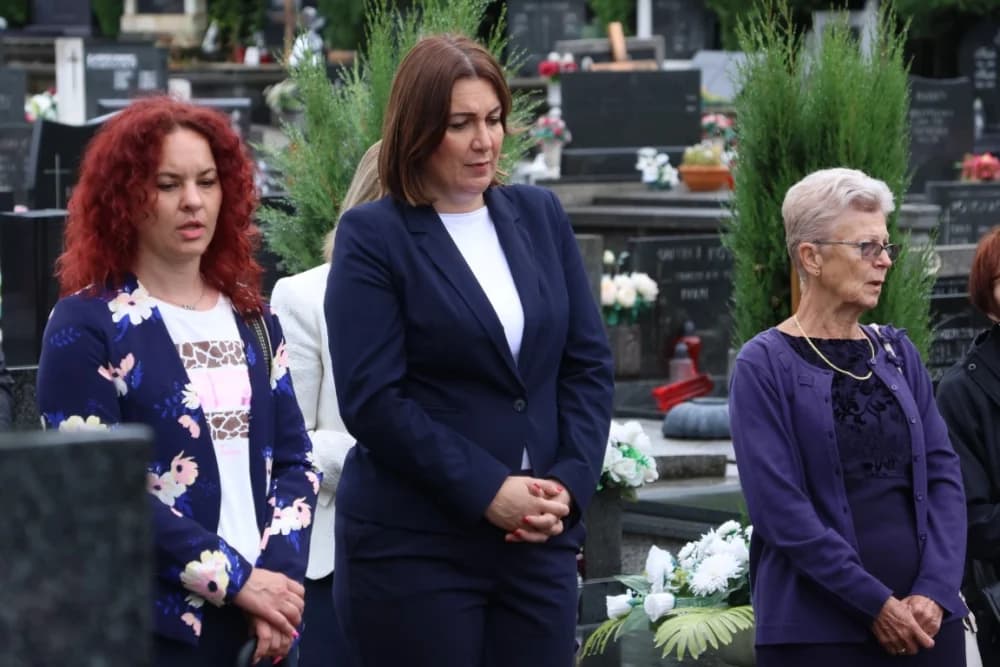 Odano dužno poštovanje pokojnom Anti Božiću prvom predsjeniku HDZ-a tadašnje općine Slavonska Požega