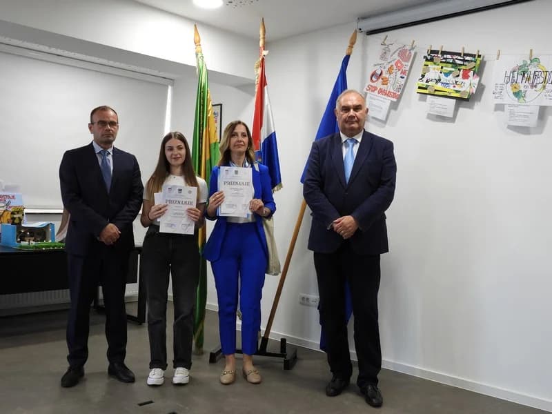 11. NATJEČAJ „KREATIVNI I NEOVISI“ Riječju, slikom, instalacijom, filmom – protiv ovisnosti