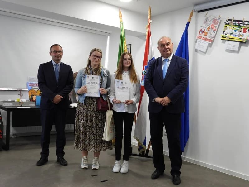 11. NATJEČAJ „KREATIVNI I NEOVISI“ Riječju, slikom, instalacijom, filmom – protiv ovisnosti