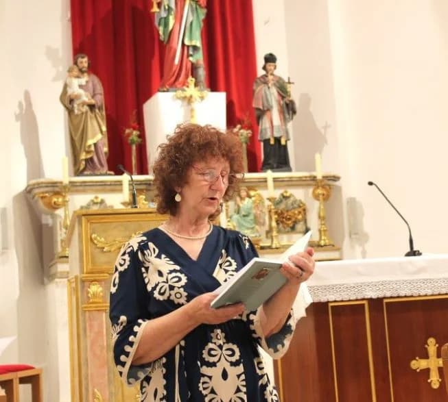 UZ ANTUNOVO U JAKŠIĆU: Peićevci održali pjesničku večer duhovne poezije u crkvenom prostoru