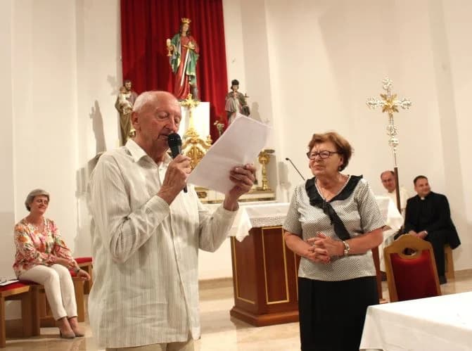 UZ ANTUNOVO U JAKŠIĆU: Peićevci održali pjesničku večer duhovne poezije u crkvenom prostoru