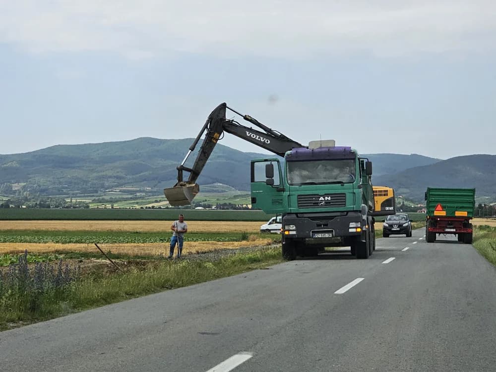 Započela izgradnja biciklističke staze koja će povezivati općinu Jakšić i grad Kutjevo