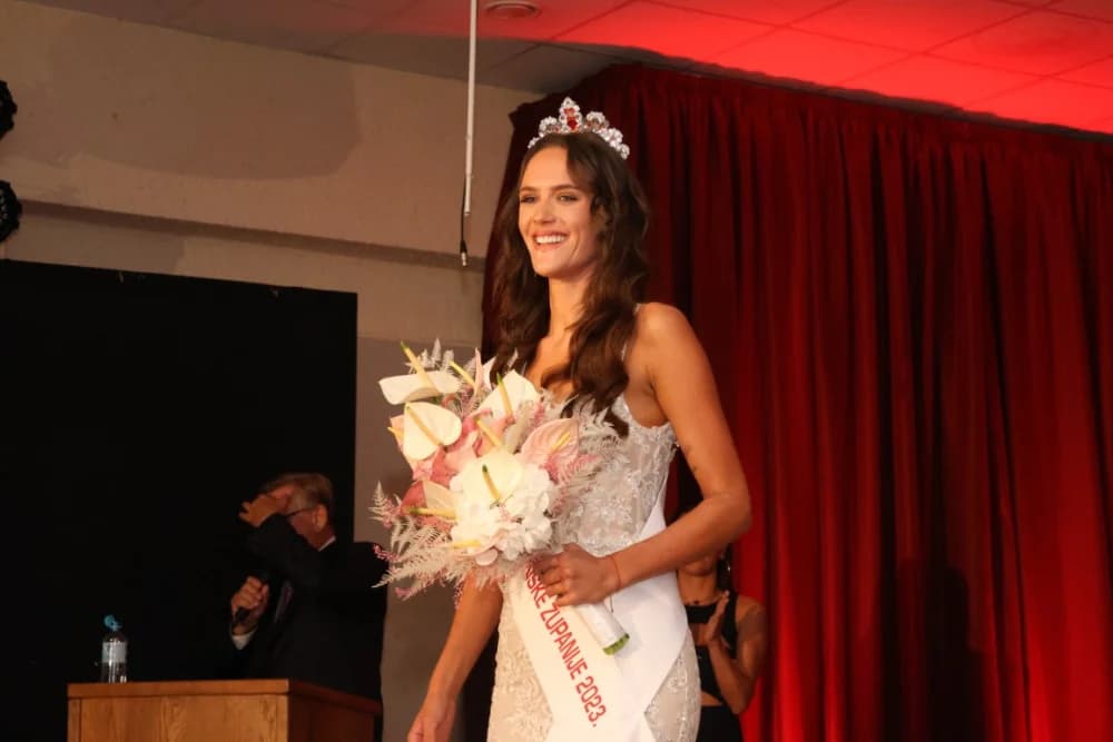 /FOTOGALERIJA/ Izabrana je Miss Požeško-slavonske županije! Pobjednica dolazi iz Požege i zove se Leona Maroši