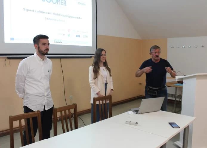 Održana edukativna radionica u Jakšiću o digitalnoj financijskoj pismenosti