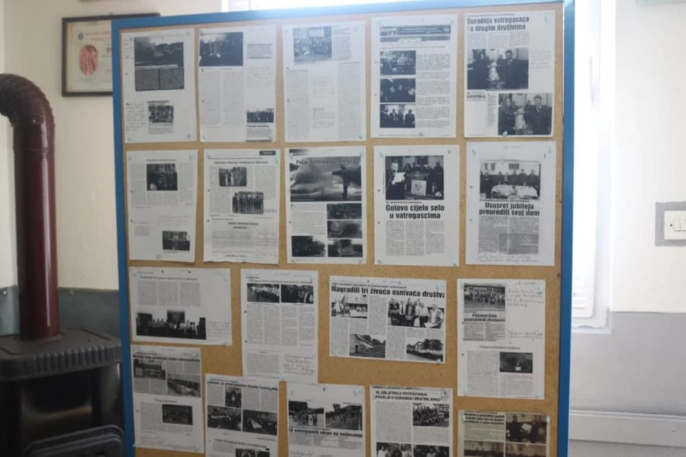 Vatrogasci Zakorenja proslavili 70 godina rada- osnivač Dragan Ivanović primio povelju /FOTO/