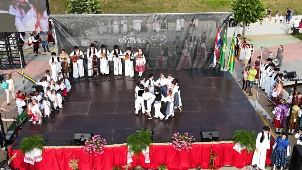 /FOTOGALERIJA/ Tradicionalna smotra folklora u Pleternici u sklopu LIDAS-a