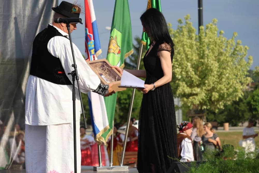 /FOTOGALERIJA/ Tradicionalna smotra folklora u Pleternici u sklopu LIDAS-a