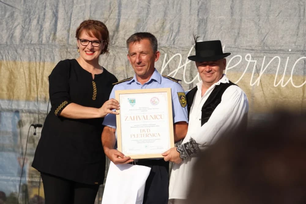 /FOTOGALERIJA/ Tradicionalna smotra folklora u Pleternici u sklopu LIDAS-a