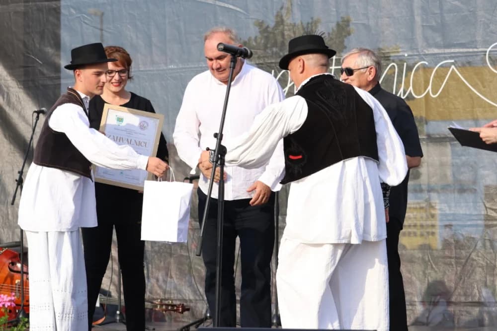 /FOTOGALERIJA/ Tradicionalna smotra folklora u Pleternici u sklopu LIDAS-a