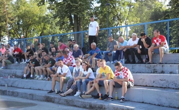 Prvo mjesto i prijelazni pehar BSK-u iz Buka