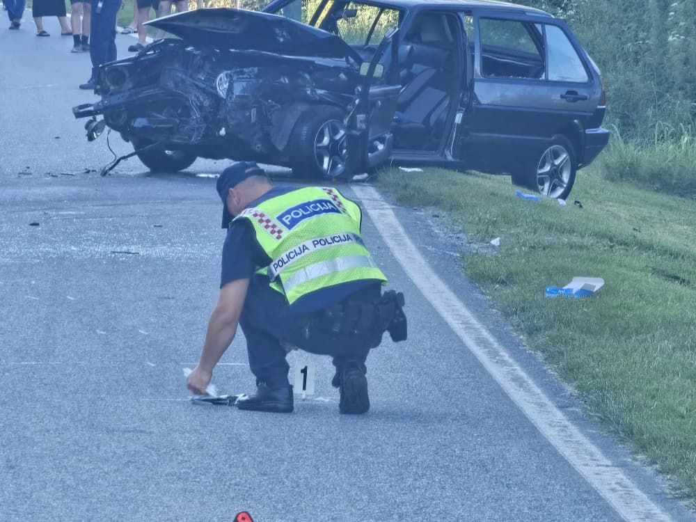 Jedna osoba ozlijeđena u prometnoj nesreći u Orljavcu