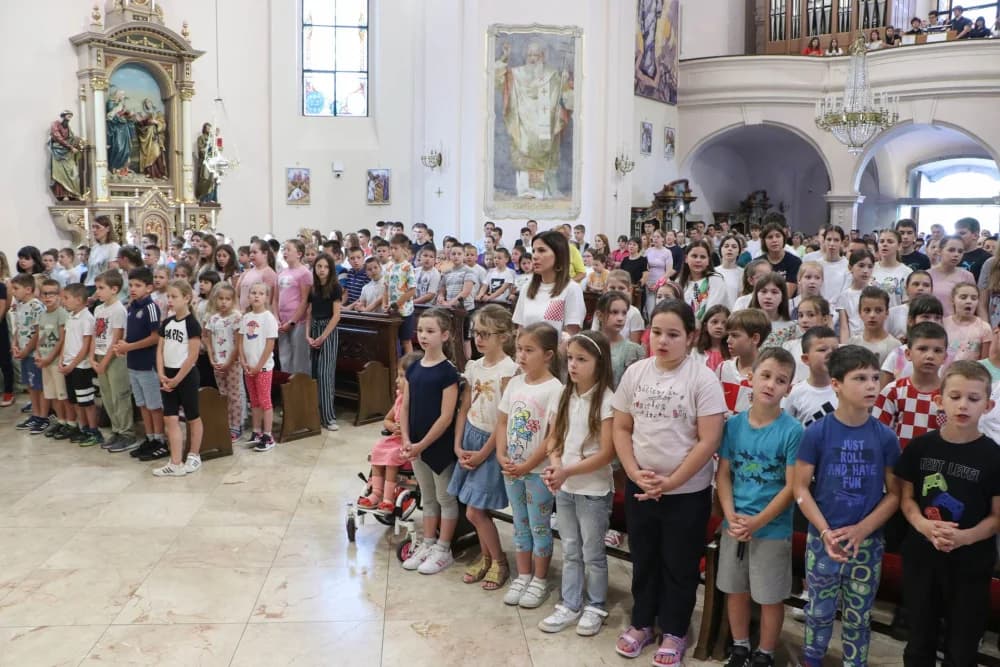 MISA ZAHVALNICA PRIGODOM ZAVRŠETKA NASTAVNE GODINE U POŽEGI