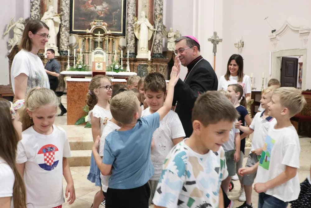 MISA ZAHVALNICA PRIGODOM ZAVRŠETKA NASTAVNE GODINE U POŽEGI