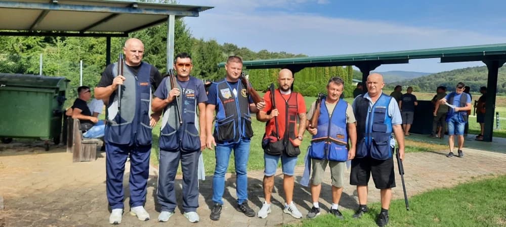 AKTIVNI KUTJEVAČKI LOVCI-STRIJELCI: Vitrine pune  pehara – ne znaju za poraz