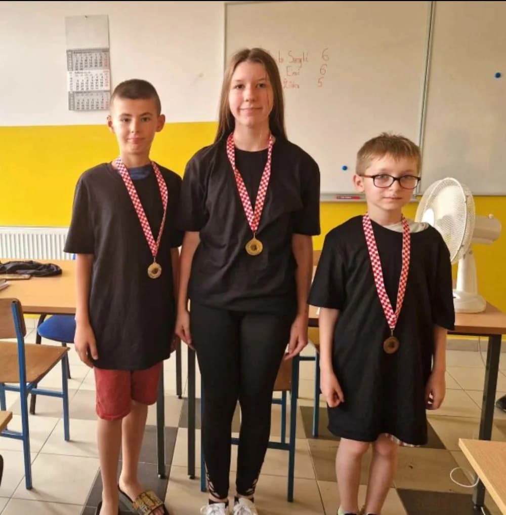KADETSKO PRVENSTVO ŠAHOVSKOG KLUBA ČAGLIN: Prvo mjesto osvojila Monika Sarajlić
