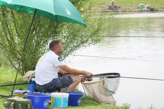 Pojedinačno i ekipno prvo mjesto na jezeru u Zarilcu osvojili ribiči „Karasa“ iz Šaga