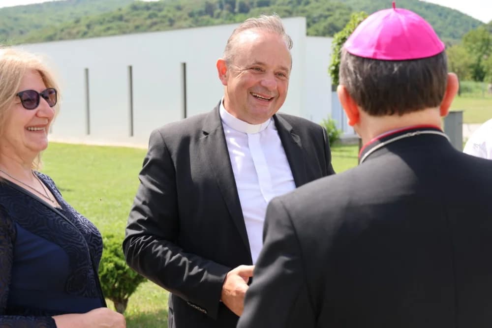 Po prvi puta zazvonila nova zvona sa tornja vidovačke Župne crkve sv. Ivana Krstitelja