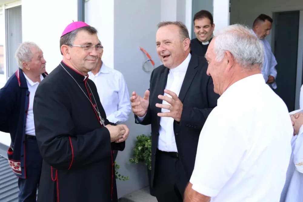 Po prvi puta zazvonila nova zvona sa tornja vidovačke Župne crkve sv. Ivana Krstitelja