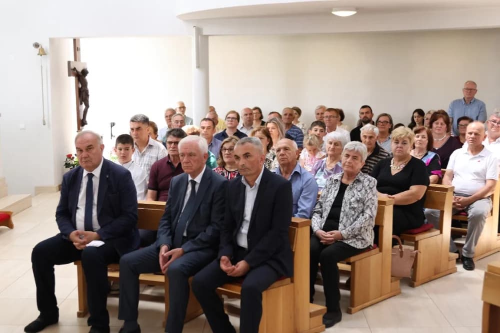 Po prvi puta zazvonila nova zvona sa tornja vidovačke Župne crkve sv. Ivana Krstitelja