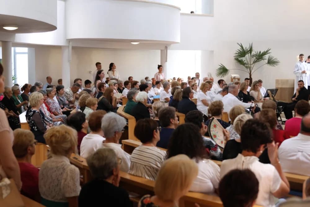 Po prvi puta zazvonila nova zvona sa tornja vidovačke Župne crkve sv. Ivana Krstitelja