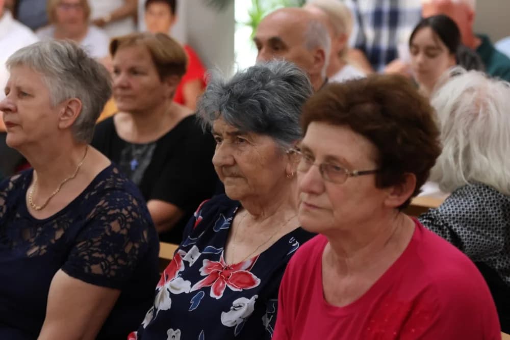 Po prvi puta zazvonila nova zvona sa tornja vidovačke Župne crkve sv. Ivana Krstitelja
