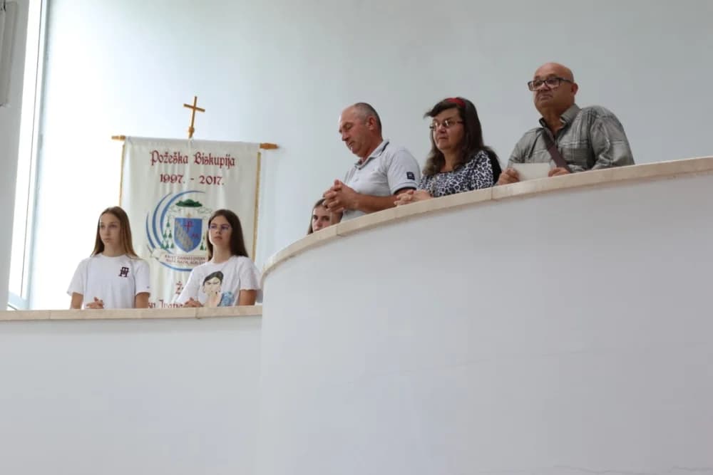 Po prvi puta zazvonila nova zvona sa tornja vidovačke Župne crkve sv. Ivana Krstitelja