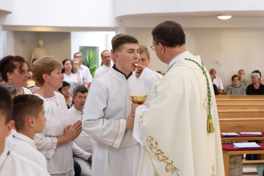 Po prvi puta zazvonila nova zvona sa tornja vidovačke Župne crkve sv. Ivana Krstitelja