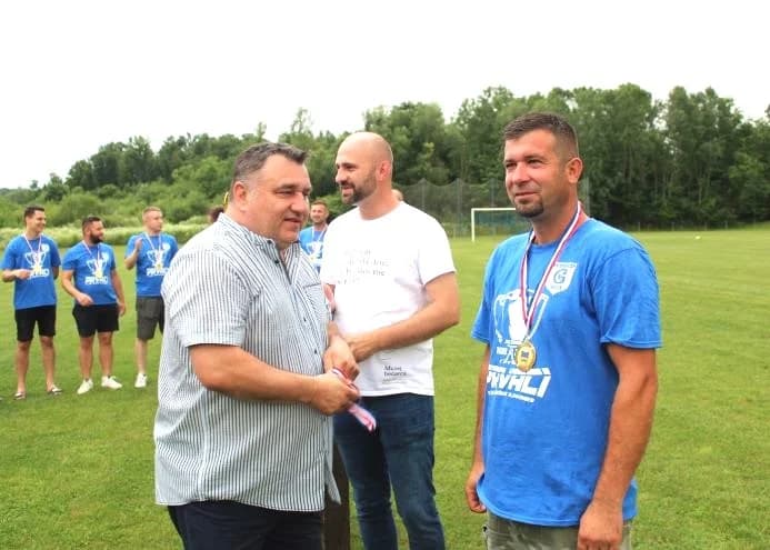 Graničari iz Bučja na svečan način proslavili naslov prvaka
