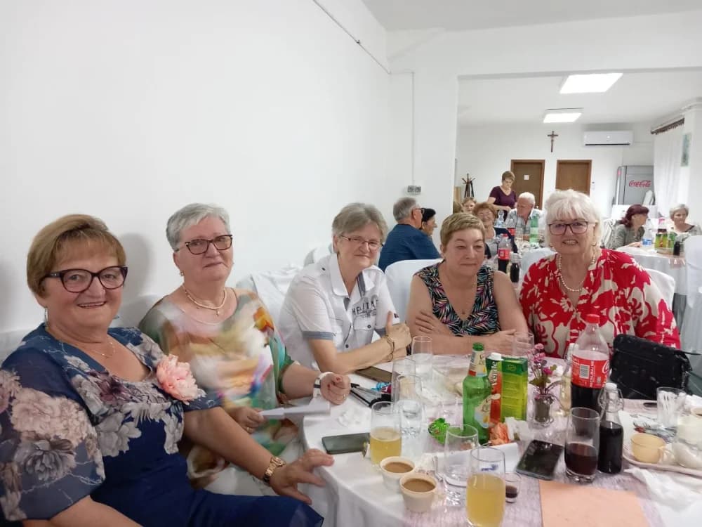 OPET VESELO: Velički umirovljenici  sa svojim prijateljima proveli još jednu lijepu zabavnu večer