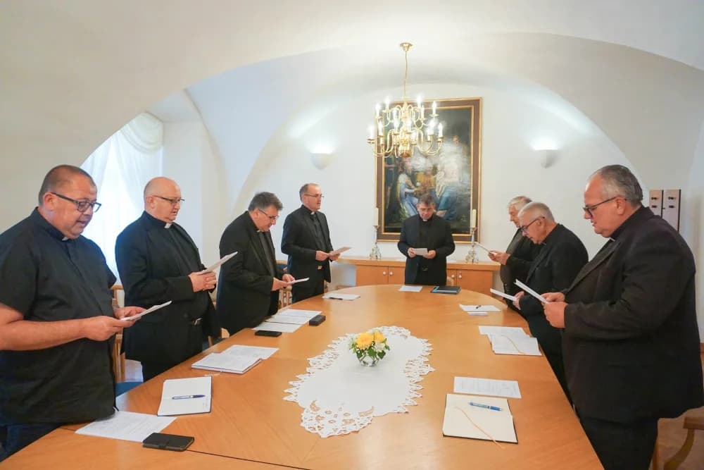 Održana sjednica požeškoga Stolnog kaptola sv. Petra