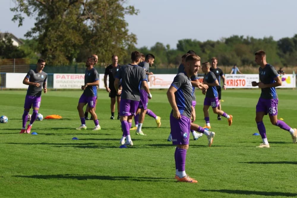 /FOTOGALERIJA/ NK Kutjevo - NK Osijek 1:4