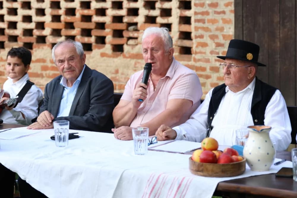 KAPITALNO IZDANJE: Općina Kaptol čuvajući ostavštinu objavila reprezentativnu monografiju Ivo Čakalić
