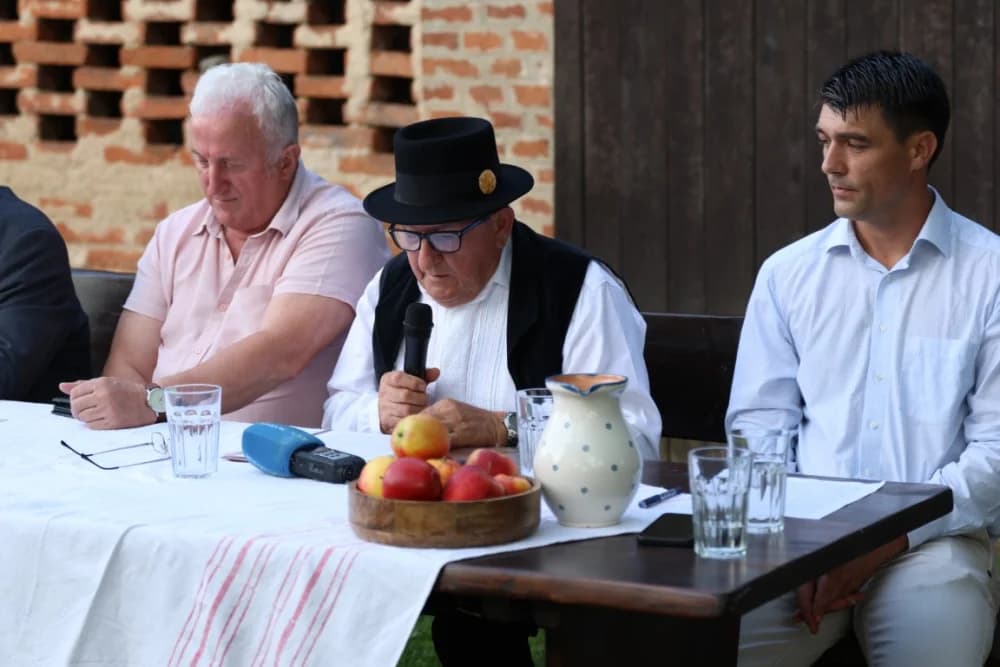 KAPITALNO IZDANJE: Općina Kaptol čuvajući ostavštinu objavila reprezentativnu monografiju Ivo Čakalić