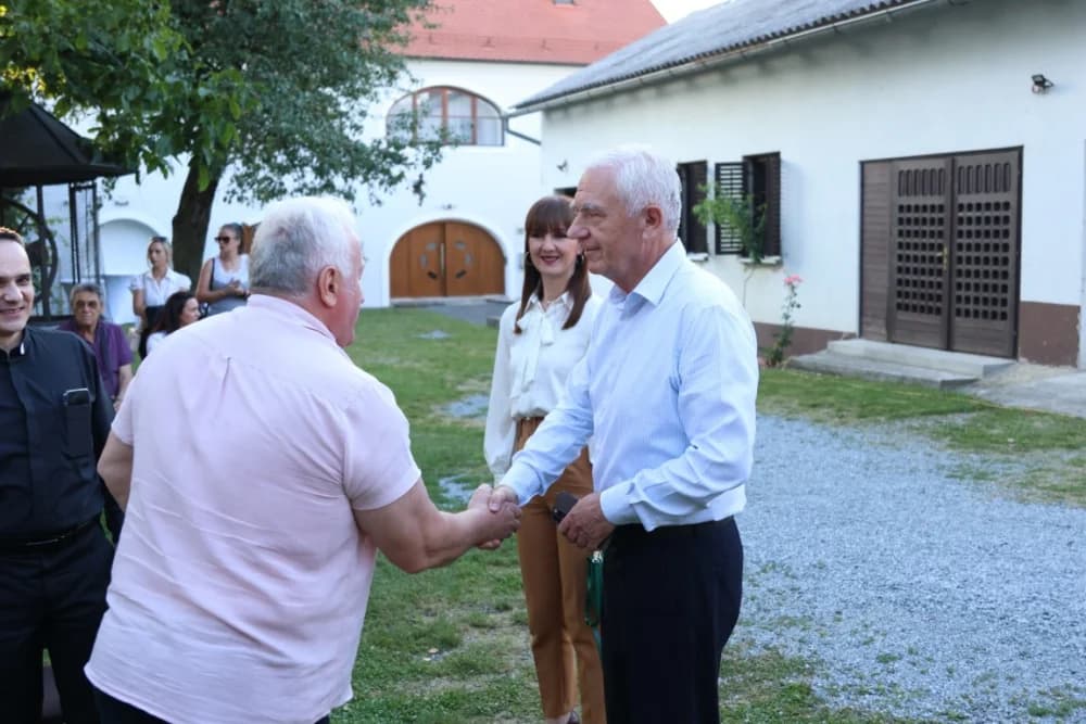 KAPITALNO IZDANJE: Općina Kaptol čuvajući ostavštinu objavila reprezentativnu monografiju Ivo Čakalić