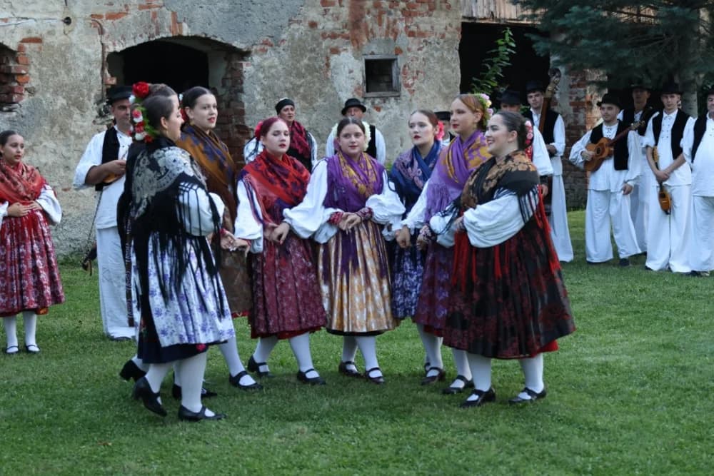 KAPITALNO IZDANJE: Općina Kaptol čuvajući ostavštinu objavila reprezentativnu monografiju Ivo Čakalić