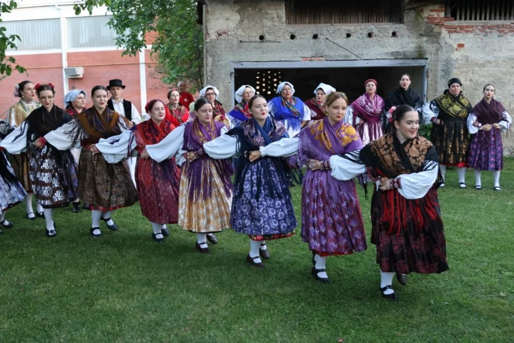 KAPITALNO IZDANJE: Općina Kaptol čuvajući ostavštinu objavila reprezentativnu monografiju Ivo Čakalić