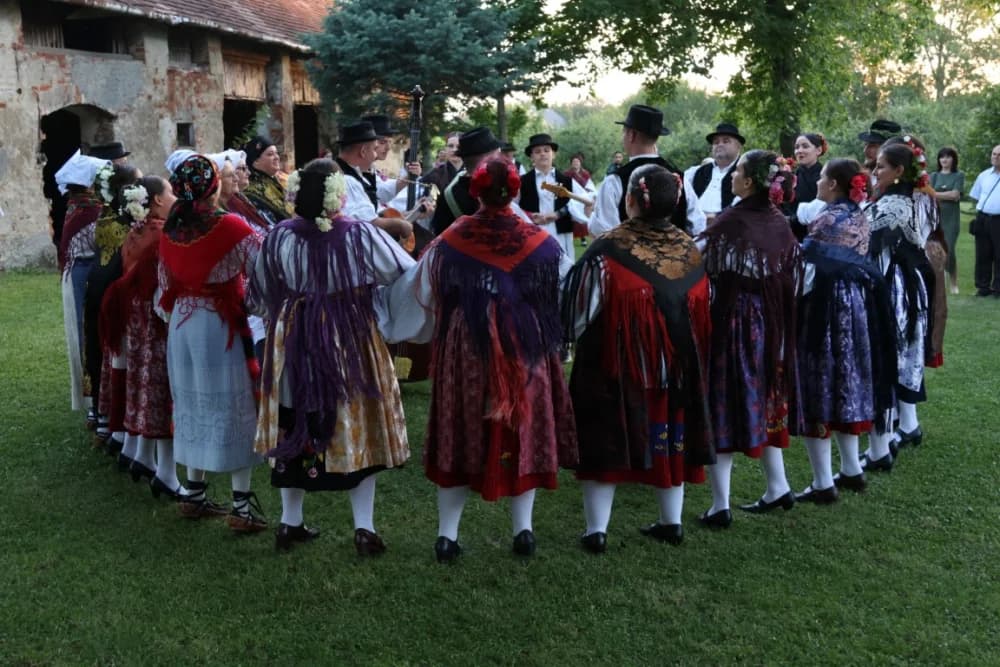 KAPITALNO IZDANJE: Općina Kaptol čuvajući ostavštinu objavila reprezentativnu monografiju Ivo Čakalić
